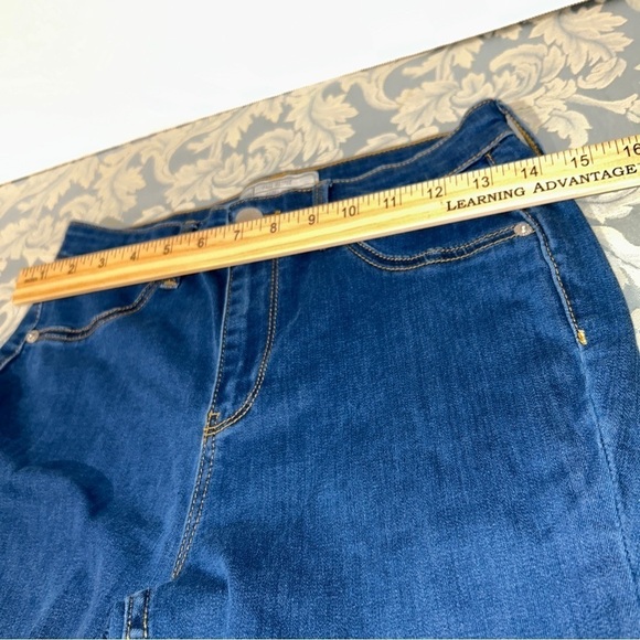 Free People High Rise Skinny Jeans Size 28 R Blue Denim Distressed - Picture 5 of 7